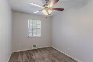 5723 Fieldstone Dr, Lithonia, GA 30038 - Photo 14