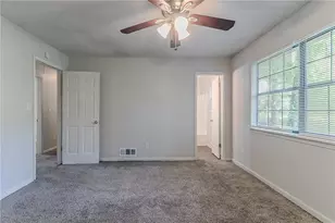 5723 Fieldstone Dr, Lithonia, GA 30038 - Photo 20