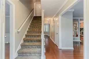 205 N Fayette Dr, Fayetteville, GA 30214 - Photo 12