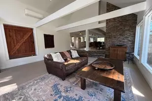 793 Cardinal Cove, Woodstock, GA 30188 - Photo 2