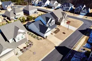 26 Riverclub Rd, Acworth, GA 30101 - Photo 2