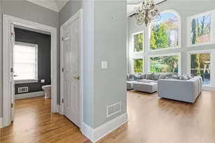 1607 Oak Grove Rd, Decatur, GA 30033 - Photo 8