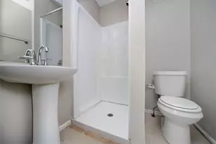 8117 Attleboro Dr, Jonesboro, GA 30238 - Photo 6