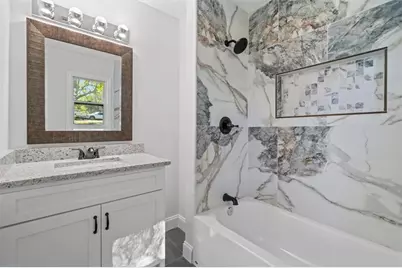 515 Woodlawn Avenue, Calhoun, GA 30701 - Photo 24