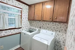 1955 Branchwood Ct, Snellville, GA 30078 - Photo 16