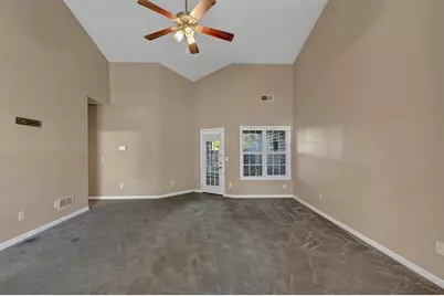 1025 City Park Drive, McDonough, GA 30252 - Photo 2