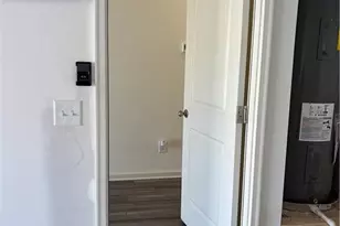 3512 Condor Ct SW, Atlanta, GA 30331 - Photo 8