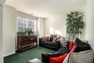 4545 Forrest Bend Ct, Snellville, GA 30039 - Photo 6