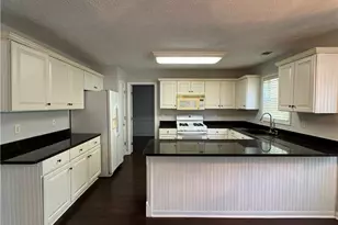 1557 Andrew Hills Ct, Suwanee, GA 30024 - Photo 6