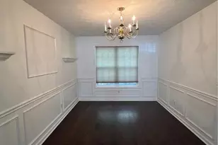 1557 Andrew Hills Ct, Suwanee, GA 30024 - Photo 4