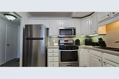 2965 Pharr Court South NW #316, Atlanta, GA 30305 - Photo 20