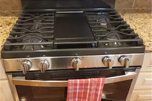 1333 Eubanks Ave, East Point, GA 30344 - Photo 8