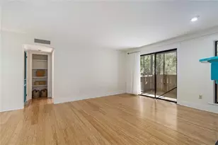 708 Woodcliff Dr, Atlanta, GA 30350 - Photo 2