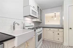 708 Woodcliff Dr, Atlanta, GA 30350 - Photo 8