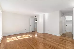 708 Woodcliff Dr, Atlanta, GA 30350 - Photo 8