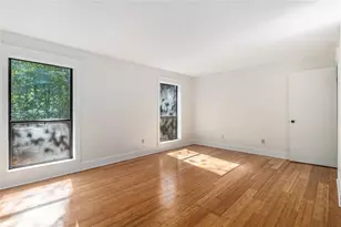 708 Woodcliff Dr, Atlanta, GA 30350 - Photo 10