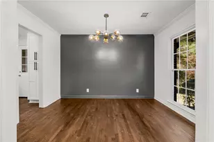 4889 Fairforest Dr, Stone Mountain, GA 30088 - Photo 16