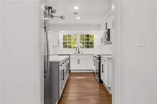 4889 Fairforest Dr, Stone Mountain, GA 30088 - Photo 18