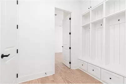 812 Keystone Drive, Woodstock, GA 30188 - Photo 8