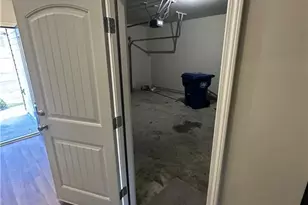 346 Turtle Creek Dr, Winder, GA 30680 - Photo 6