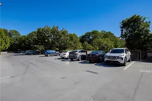 3777 Peachtree Road NE, Atlanta, GA 30319 - Photo 58