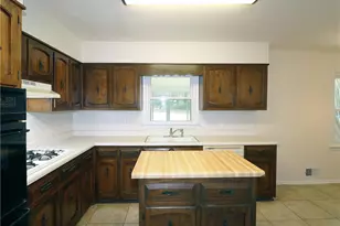 327 Travis St, Fayetteville, GA 30214 - Photo 10