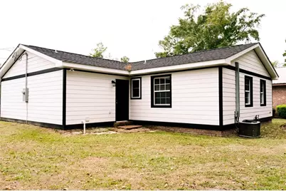 108 Crimson Circle, Thomasville, GA 31792 - Photo 6