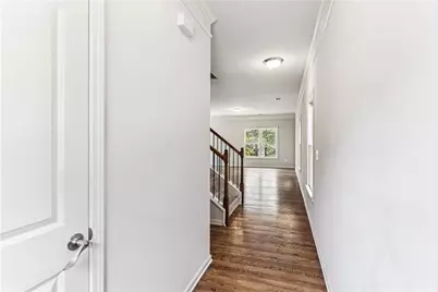 139 Village Trail, Woodstock, GA 30188 - Photo 2