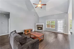 943 Mason Lee Ave, Loganville, GA 30052 - Photo 8