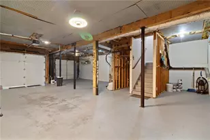 650 Corbin Lake Ct, Atlanta, GA 30350 - Photo 34