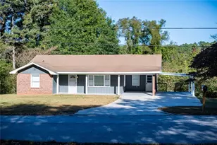 8196 Lakeview Dr SW, Covington, GA 30014 - Photo 2