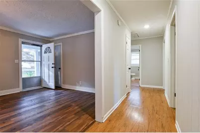 8196 Lakeview Drive SW, Covington, GA 30014 - Photo 10