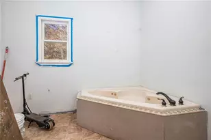 143 Lois Ln, Homer, GA 30547 - Photo 20