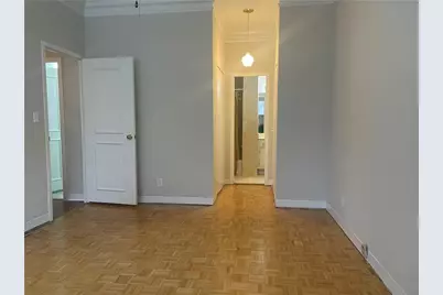 3060 Pharr Court North NW #123, Atlanta, GA 30305 - Photo 8