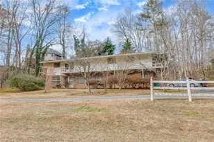 1036 Wooten Lake Rd NW, Kennesaw, GA 30144 - Photo 2