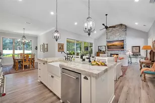 930 Champney, Saint Simons, GA 31522 - Photo 18