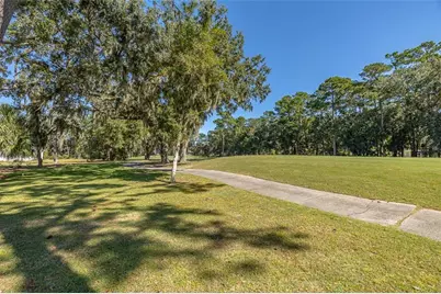 930 Champney, Saint Simons, GA 31522 - Photo 8