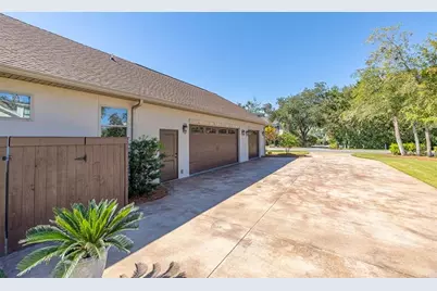 930 Champney, Saint Simons, GA 31522 - Photo 46