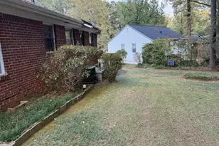 1529 N Columbia Pl, Decatur, GA 30032 - Photo 8