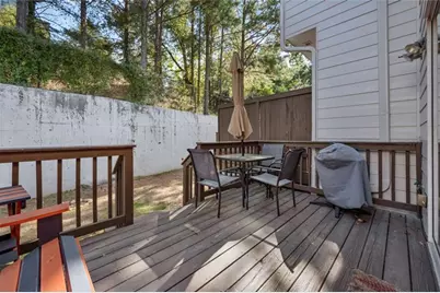 1020 Liberty Parkway, Atlanta, GA 30318 - Photo 22