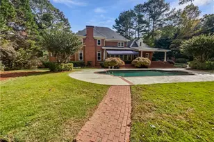 5919 Heritage Ln, Stone Mountain, GA 30087 - Photo 8