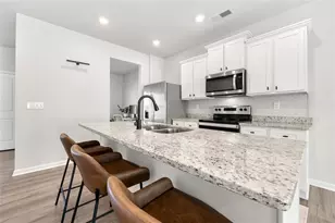 4316 Mallory Ct, Union City, GA 30291 - Photo 8