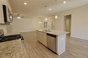 2927 Rambler Dr, Loganville, GA 30052 - Photo 14