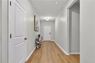 1820 Wellston Dr, Lawrenceville, GA 30043 - Photo 6