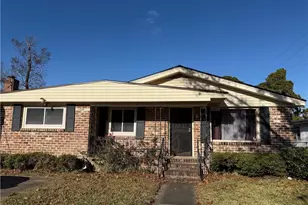 1904 Tubman St, Savannah, GA 31405 - Photo 2