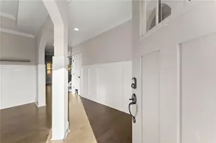 876 Sweetgrass Ct, Demorest, GA 30535 - Photo 2