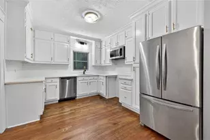 6453 Shadow Rock Dr, Lithonia, GA 30058 - Photo 4