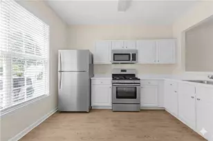 1010 Bendleton Trce, Alpharetta, GA 30004 - Photo 4