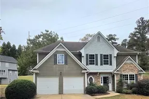 713 Baugh Springs Ln, Lawrenceville, GA 30044 - Photo 4