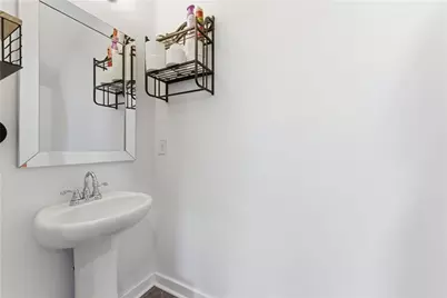1742 Weatherbrook Circle, Lawrenceville, GA 30043 - Photo 16